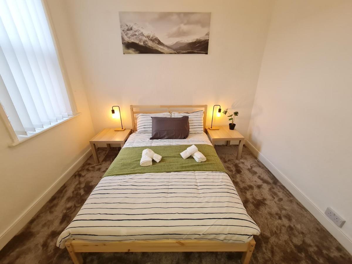泰恩河畔纽卡斯尔Large 3 Bed Flat, Free Parking公寓 外观 照片