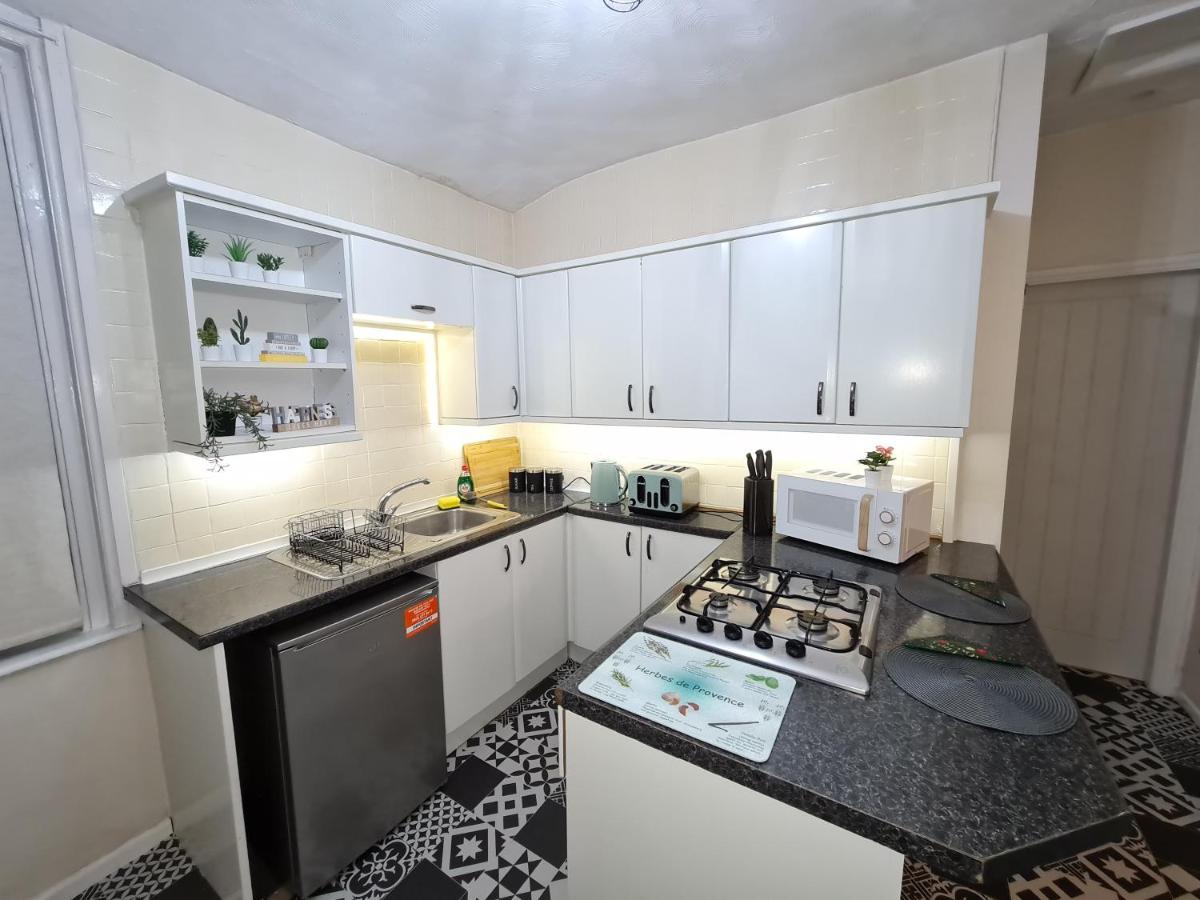泰恩河畔纽卡斯尔Large 3 Bed Flat, Free Parking公寓 外观 照片