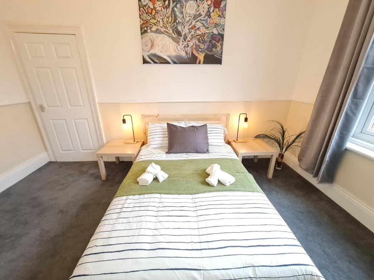 泰恩河畔纽卡斯尔Large 3 Bed Flat, Free Parking公寓 外观 照片